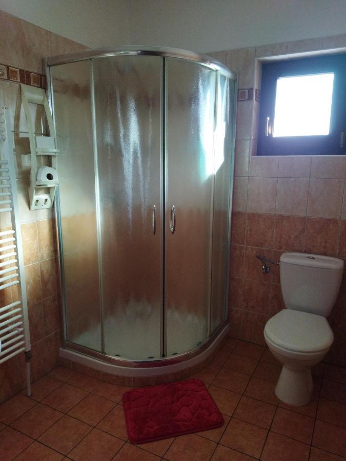Vinny Sklep A Penzion U Vinohradu Velké Bílovice Extérieur photo